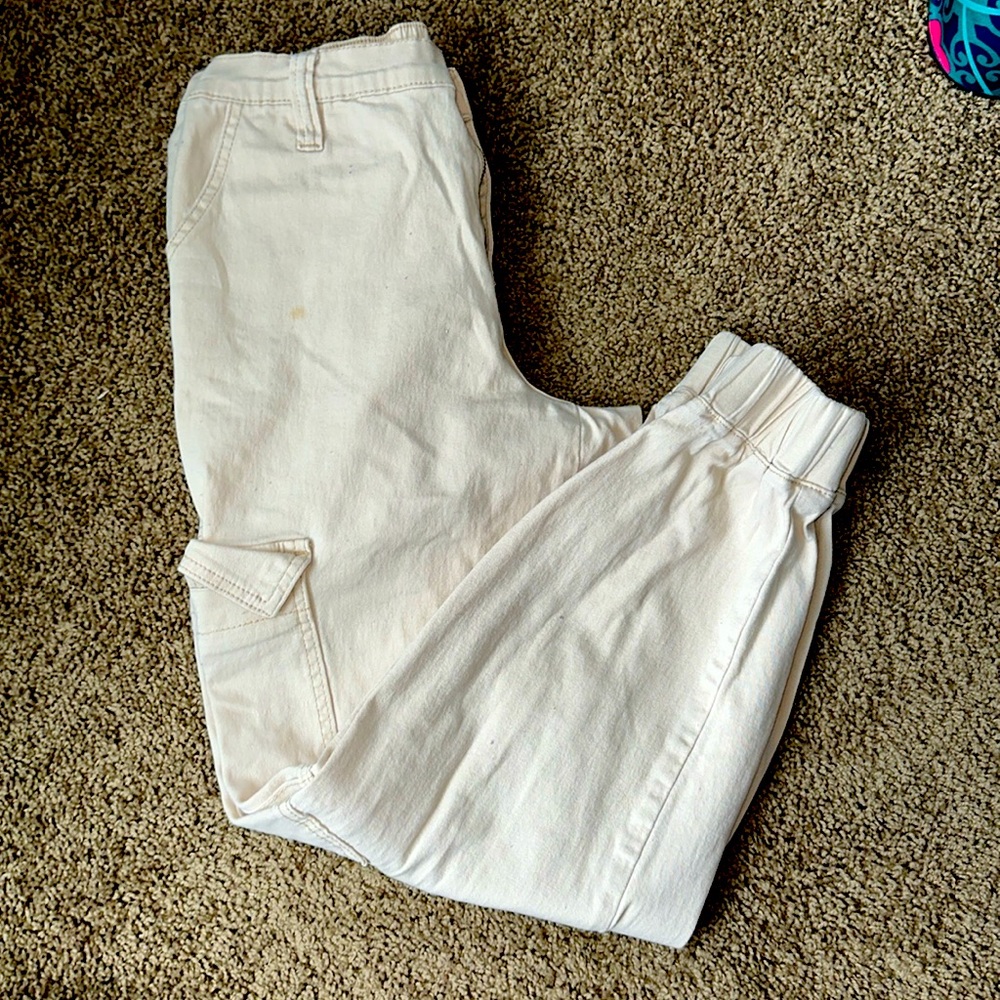 Khaki cardigan pants